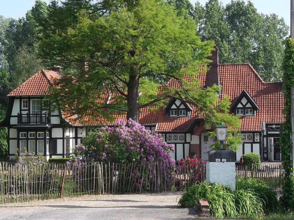Hotel Kasteelhof 'T Hooghe Ypres Exterior foto